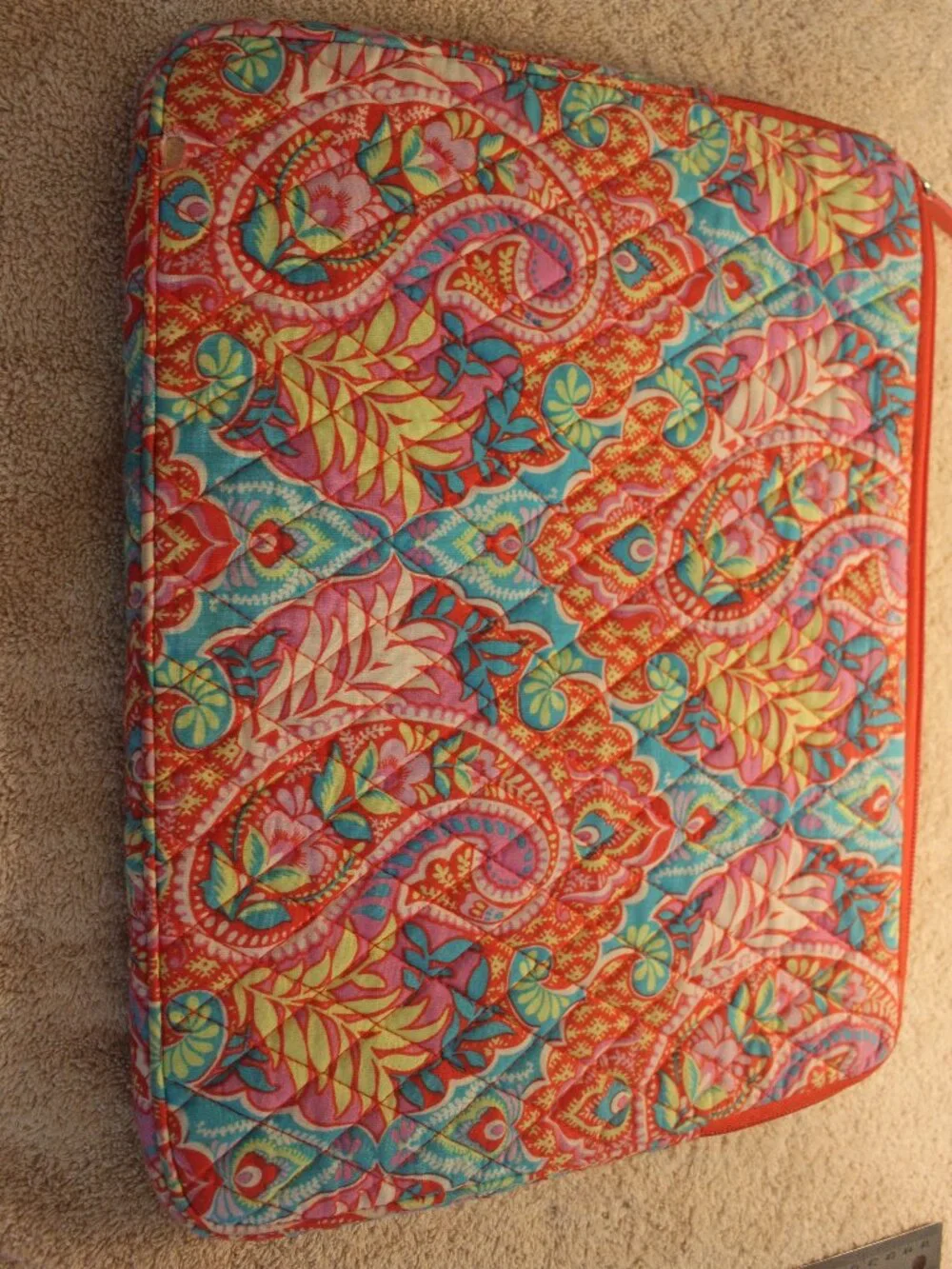 Vera Bradley SKU259 Colorful Quilted Paisley Floral
